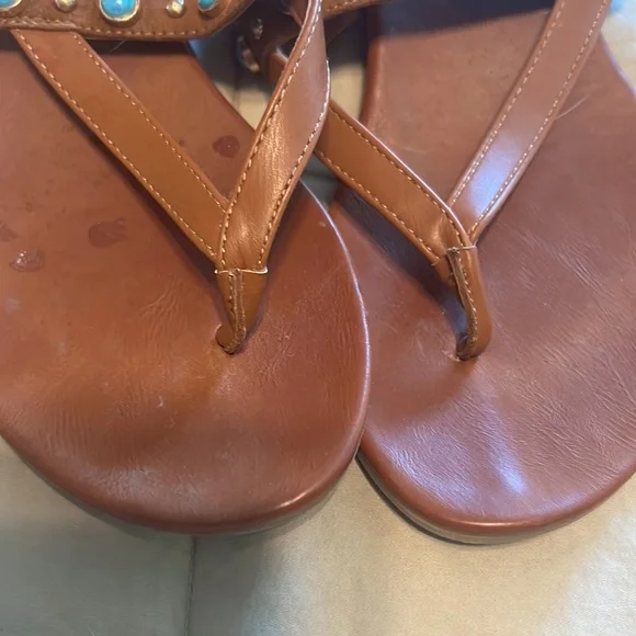 Sandals - Picture 4 of 4